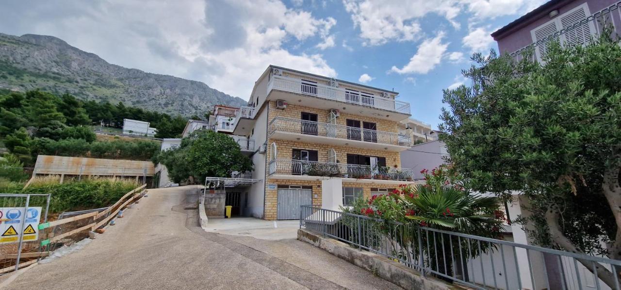 Apartments Duvnjak Омиш Экстерьер фото