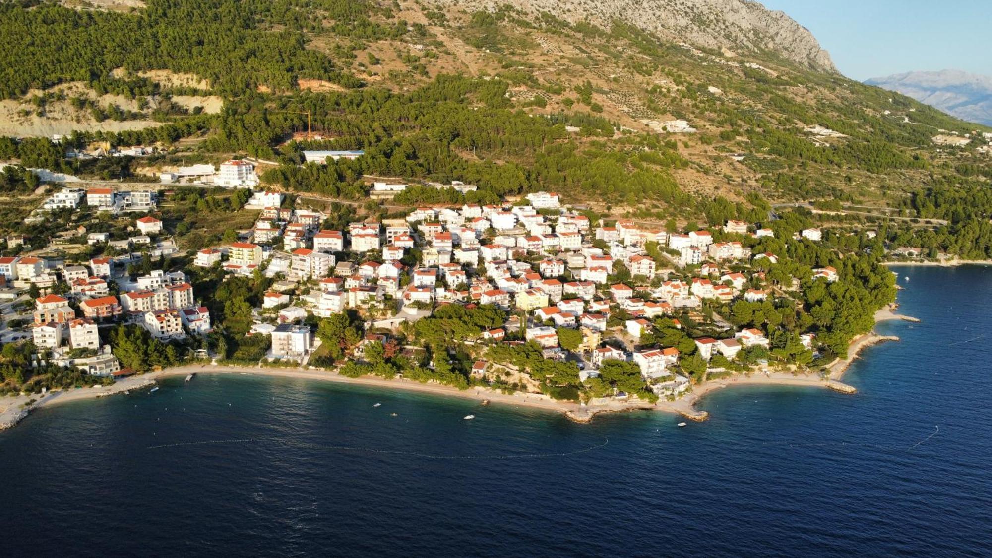Apartments Duvnjak Омиш Экстерьер фото