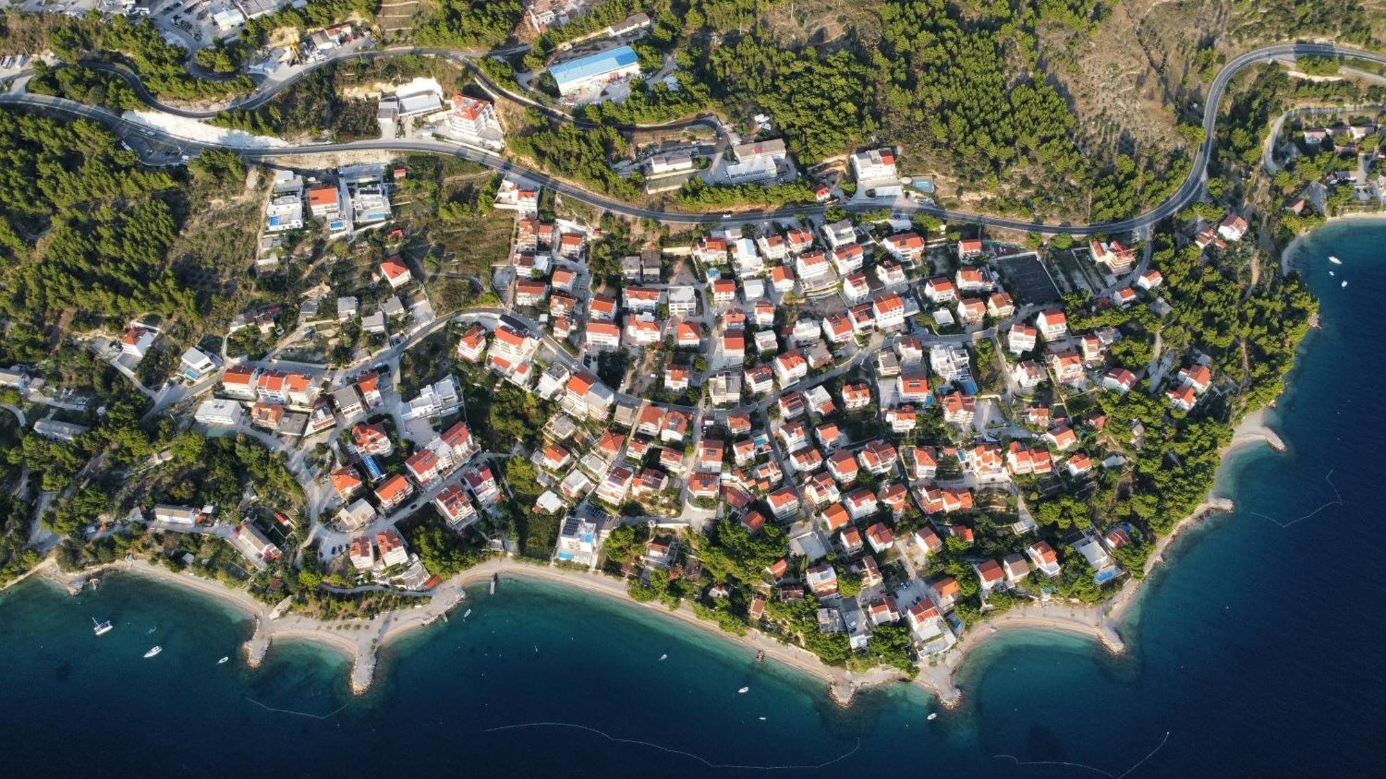 Apartments Duvnjak Омиш Экстерьер фото